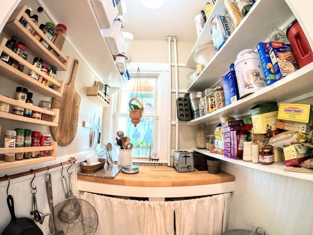 12 Searle Rd 12, Boston, MA 02132