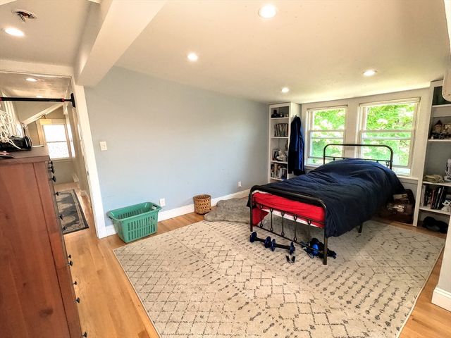 12 Searle Rd 12, Boston, MA 02132