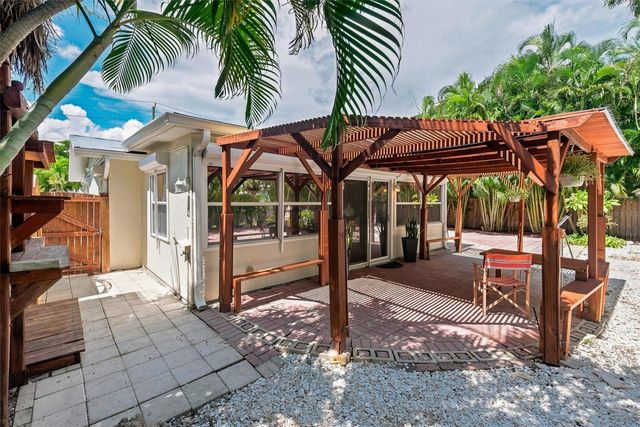 617 W OLYMPIA AVENUE, Punta Gorda, FL 33950