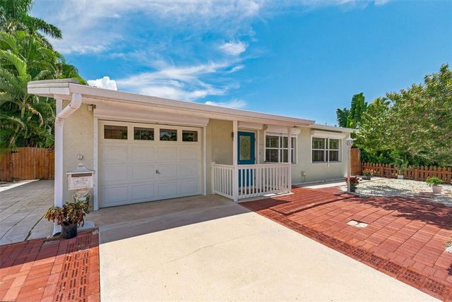 617 W OLYMPIA AVENUE, Punta Gorda, FL 33950