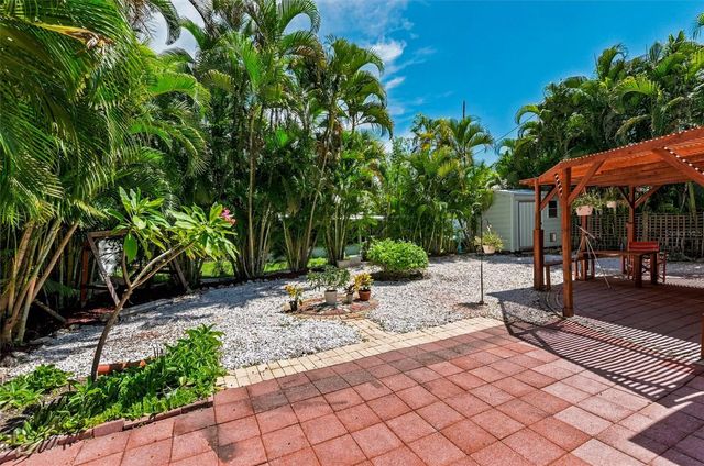617 W OLYMPIA AVENUE, Punta Gorda, FL 33950