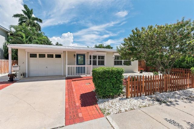 617 W OLYMPIA AVENUE, Punta Gorda, FL 33950