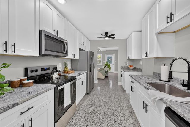 617 W OLYMPIA AVENUE, Punta Gorda, FL 33950