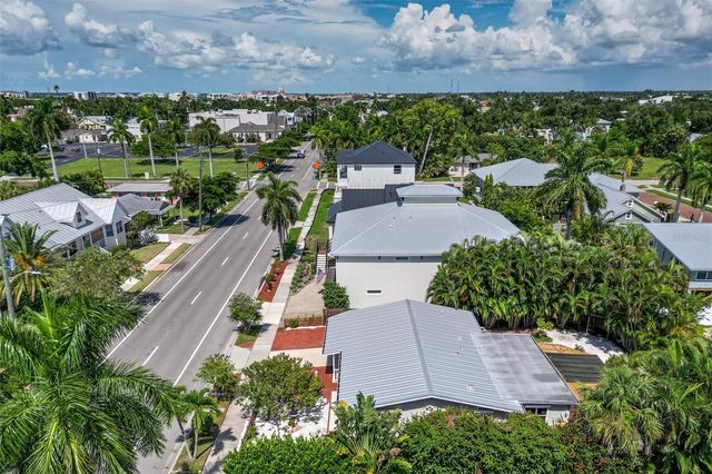 617 W OLYMPIA AVENUE, Punta Gorda, FL 33950