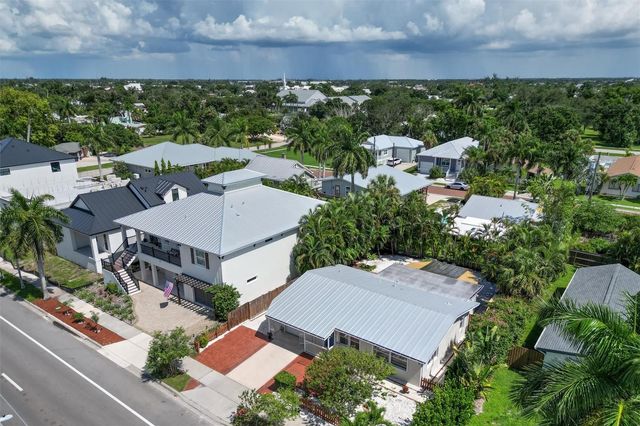 617 W OLYMPIA AVENUE, Punta Gorda, FL 33950