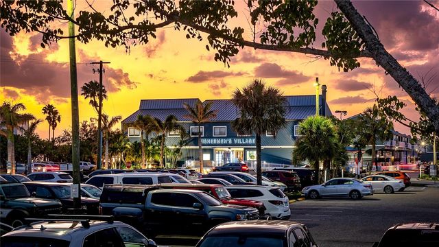 617 W OLYMPIA AVENUE, Punta Gorda, FL 33950