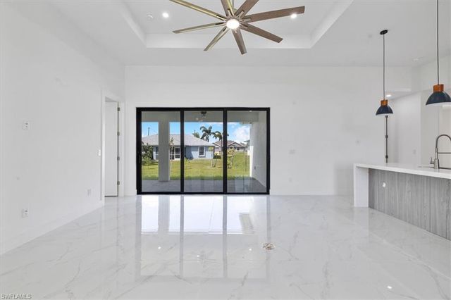 2903 NW 6th TER, Cape Coral, FL 33993