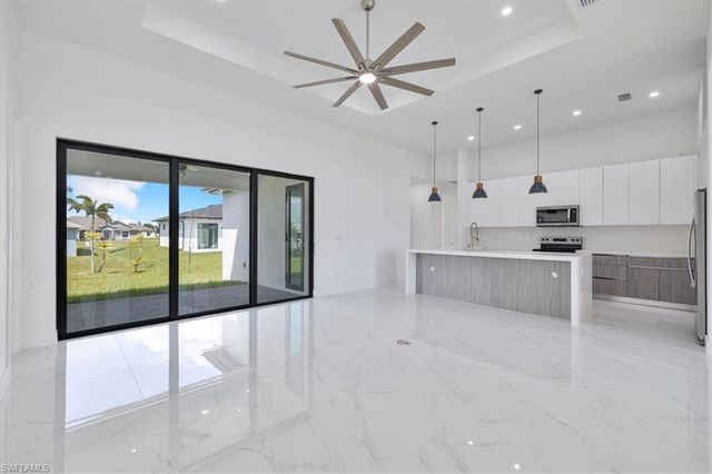 2903 NW 6th TER, Cape Coral, FL 33993