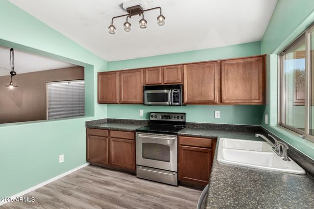 1319 E Natasha Drive, Casa Grande, AZ 85122