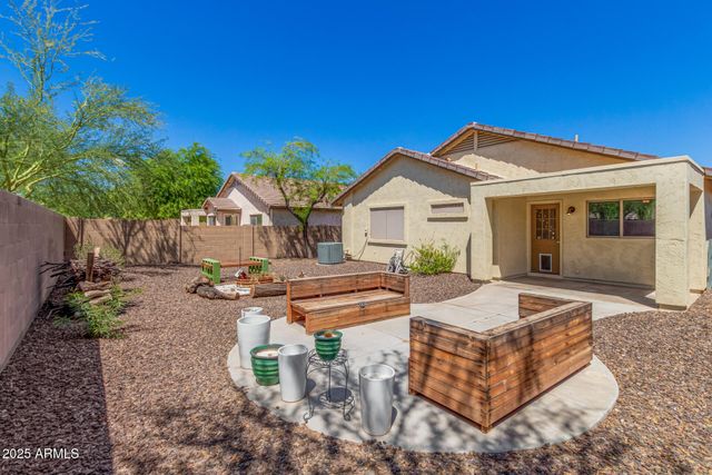 1319 E Natasha Drive, Casa Grande, AZ 85122