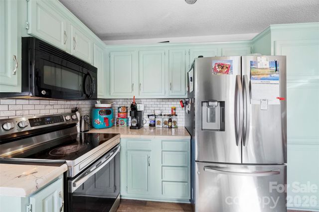 831 College Avenue, Shelby, NC 28152