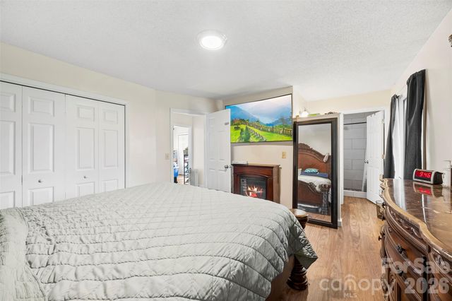 831 College Avenue, Shelby, NC 28152