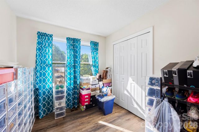 831 College Avenue, Shelby, NC 28152