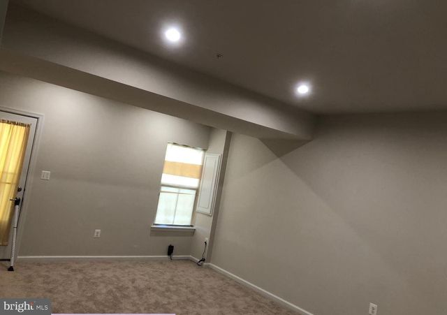 10048 DORSEY LN, Lanham, MD 20706