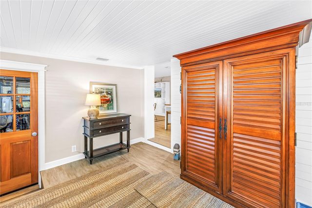 121 43RD AVENUE N, St Petersburg, FL 33703