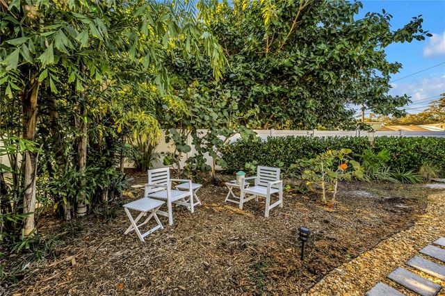 121 43RD AVENUE N, St Petersburg, FL 33703