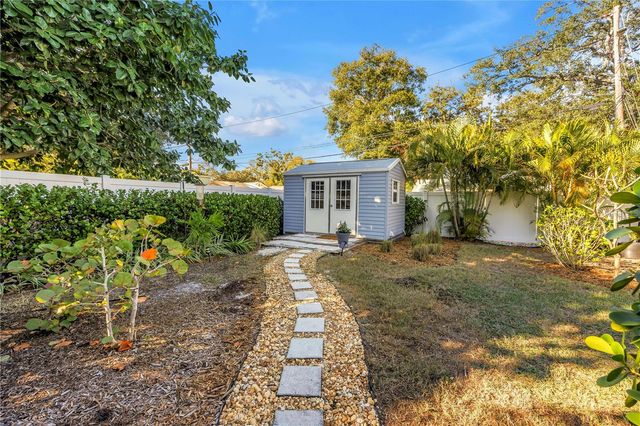 121 43RD AVENUE N, St Petersburg, FL 33703