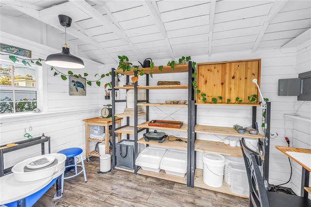 121 43RD AVENUE N, St Petersburg, FL 33703