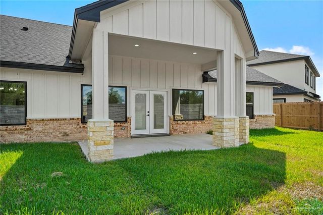 2520 Venice Avenue, Edinburg, TX 78542