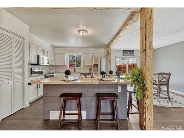 303 Gordon Dr, Castle Rock, CO 80104