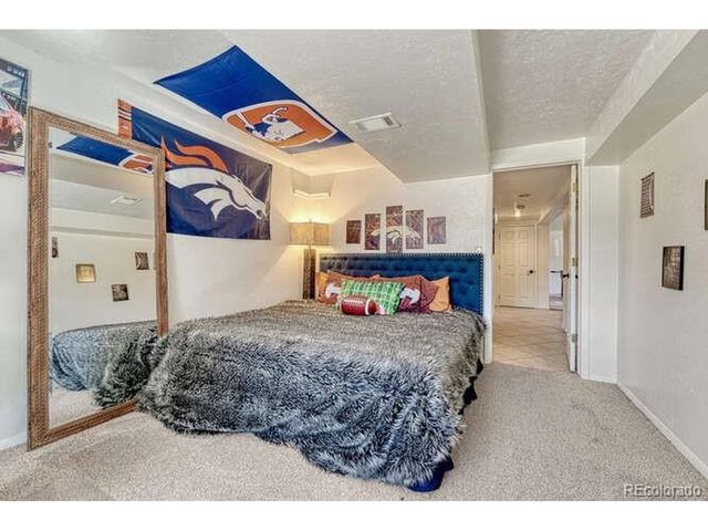 303 Gordon Dr, Castle Rock, CO 80104