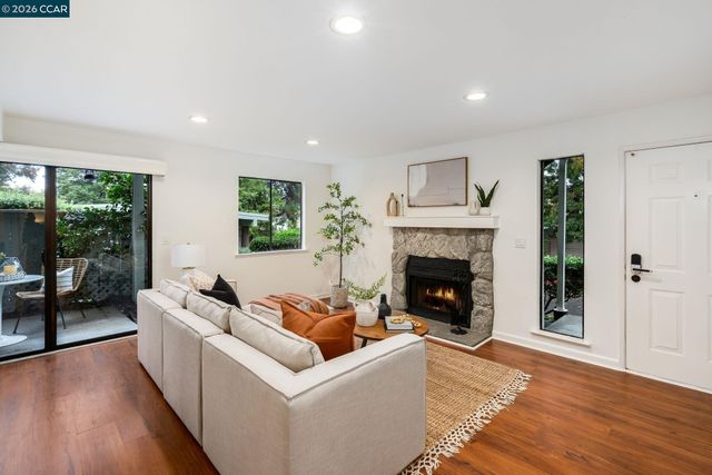 107 Compton Circle A, San Ramon, CA 94583