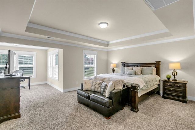 128 Summer Oak Lane, Simpsonville, SC 29680