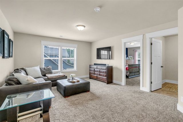 128 Summer Oak Lane, Simpsonville, SC 29680