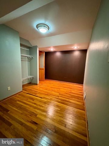 12501 SWEET LEAF TER, Fairfax, VA 22033