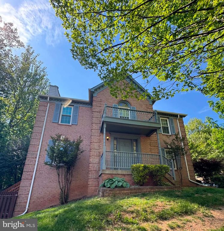 12501 SWEET LEAF TER, Fairfax, VA 22033