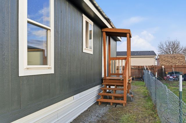 11705 N Wilson St, Spokane, WA 99021