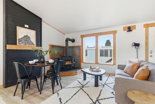 11705 N Wilson St, Spokane, WA 99021