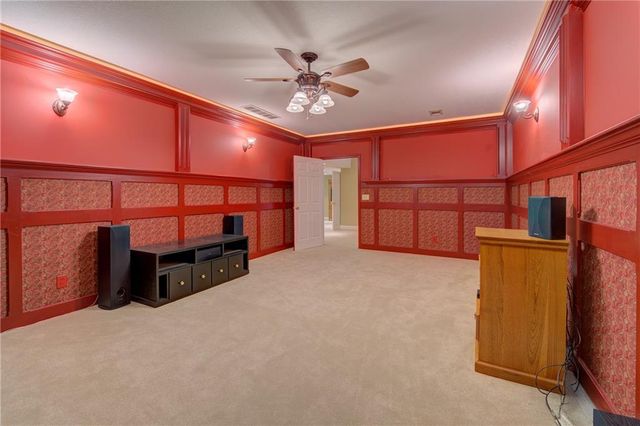 640 S 80 Street, Kansas City, KS 66111