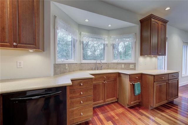 640 S 80 Street, Kansas City, KS 66111