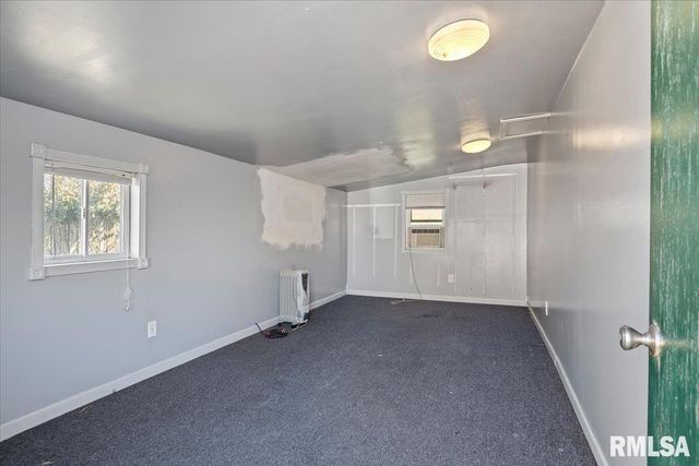 2352 E Keys Avenue, Springfield, IL 62702