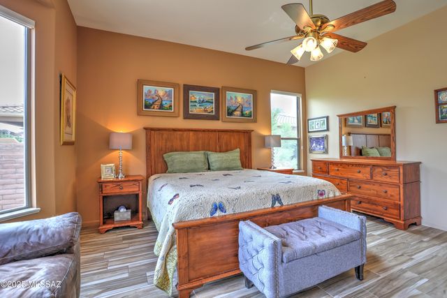 2303 E Desert Pueblo Pass, Green Valley, AZ 85614
