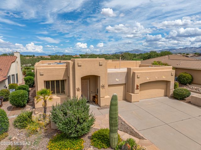2303 E Desert Pueblo Pass, Green Valley, AZ 85614