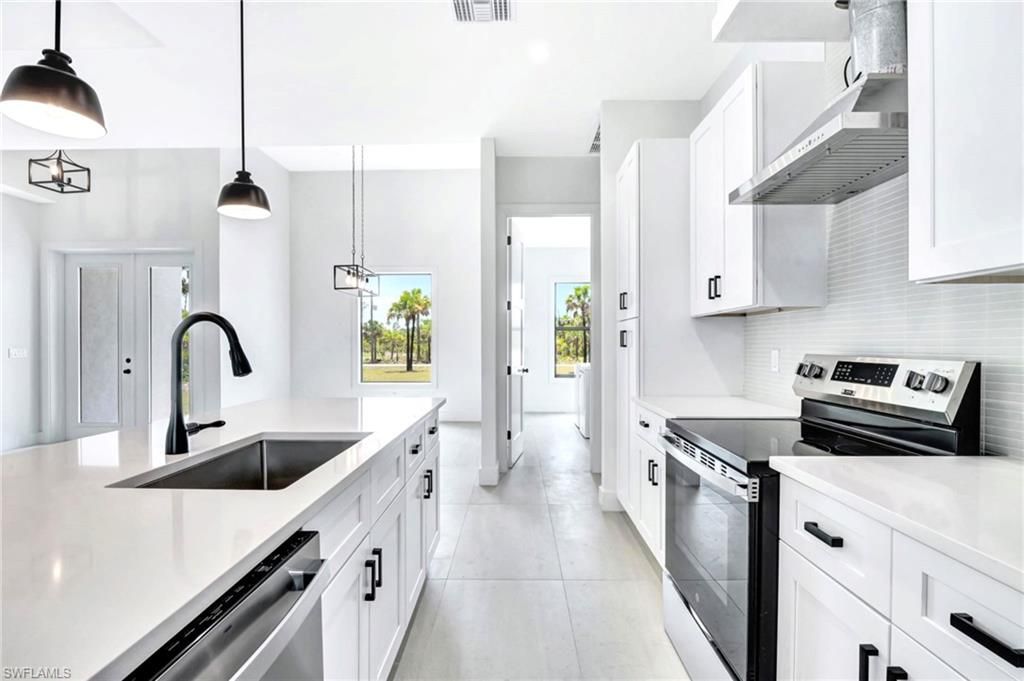 2633 22nd AVE SE, NAPLES, FL 34117 — photo 5