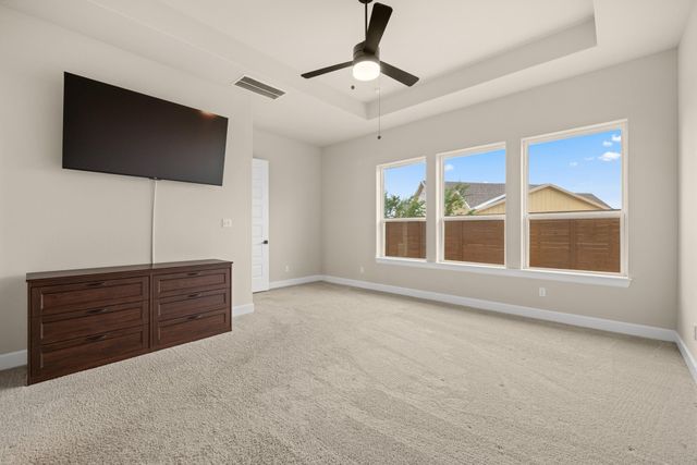 220 Monterey Oak TRL, Georgetown, TX 78628