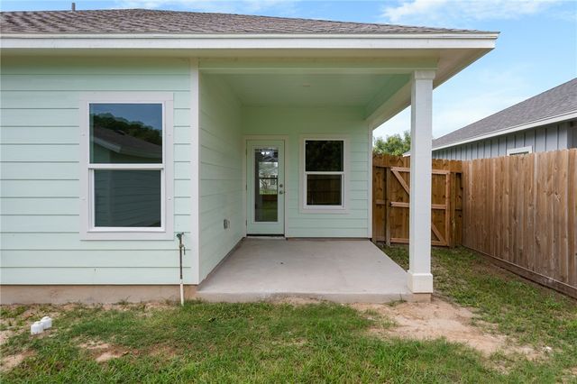 2990 Mayfield, Ingleside, TX 78362