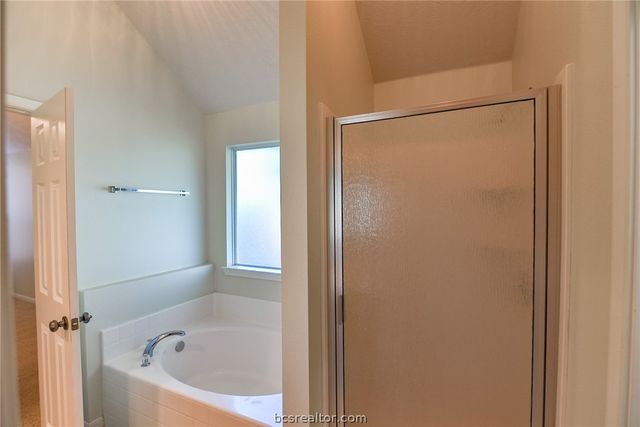 902 Trellis Gate Court, College Station, TX 77845