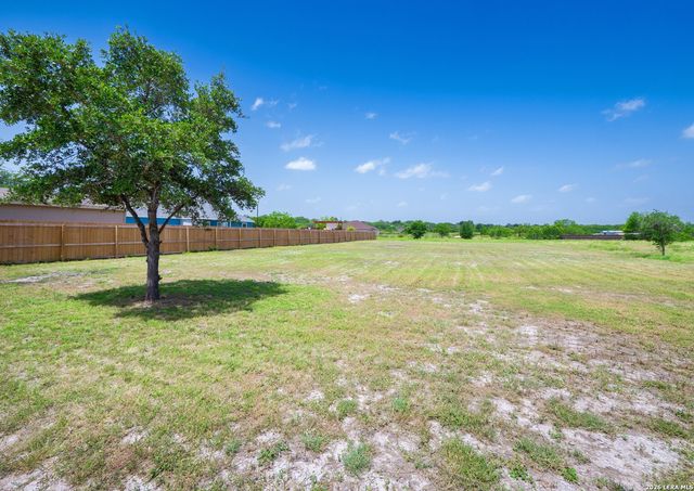 1523 Logwood Ave, San Antonio, TX 78221