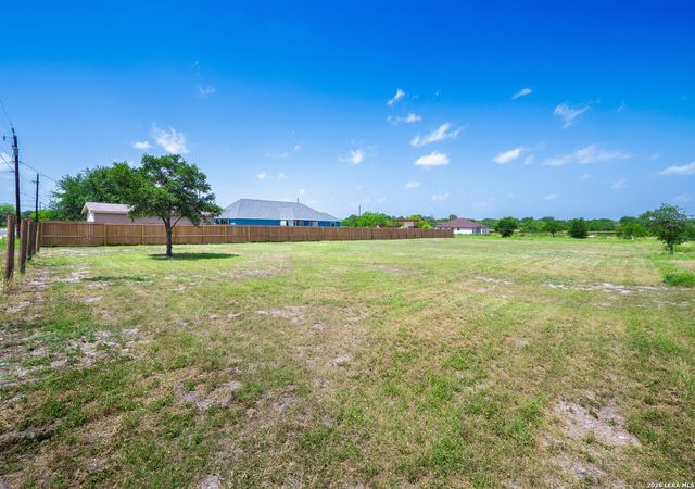 1523 Logwood Ave, San Antonio, TX 78221