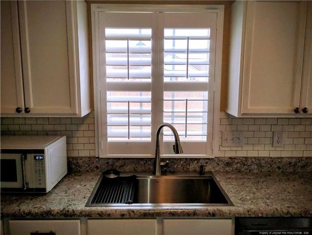 104 Truman Drive, Raeford, NC 28376