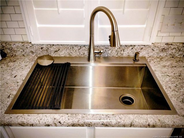 104 Truman Drive, Raeford, NC 28376