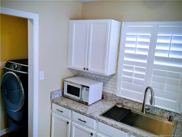 104 Truman Drive, Raeford, NC 28376