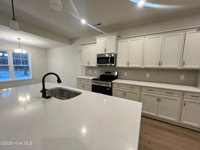 732 Riverbirch Drive, Vass, NC 28394