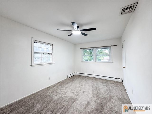 742 Grove Avenue, Edison, NJ 08820