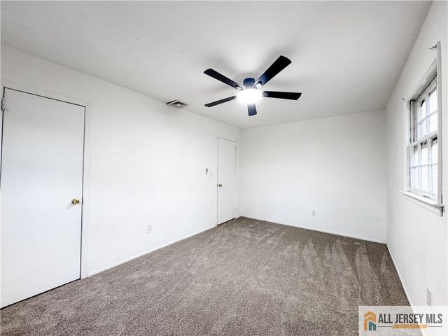 742 Grove Avenue, Edison, NJ 08820