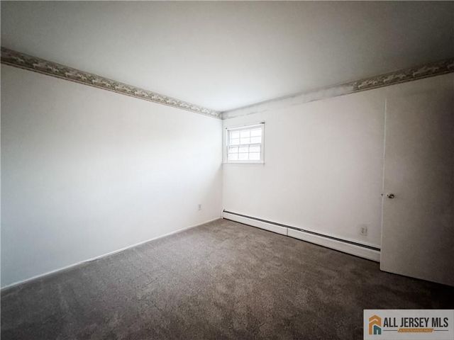 742 Grove Avenue, Edison, NJ 08820